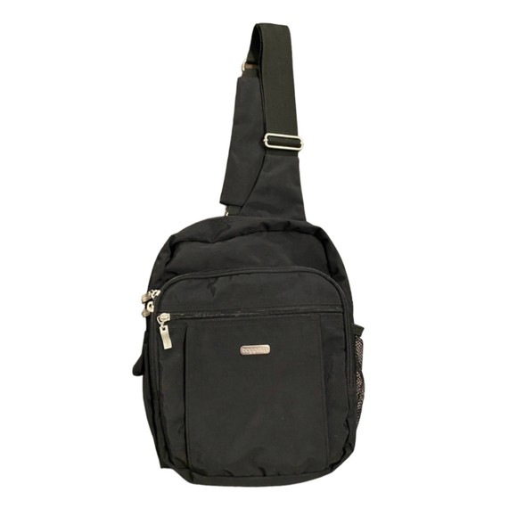 Baggallini Handbags - Baggallini black sling strap mini bag